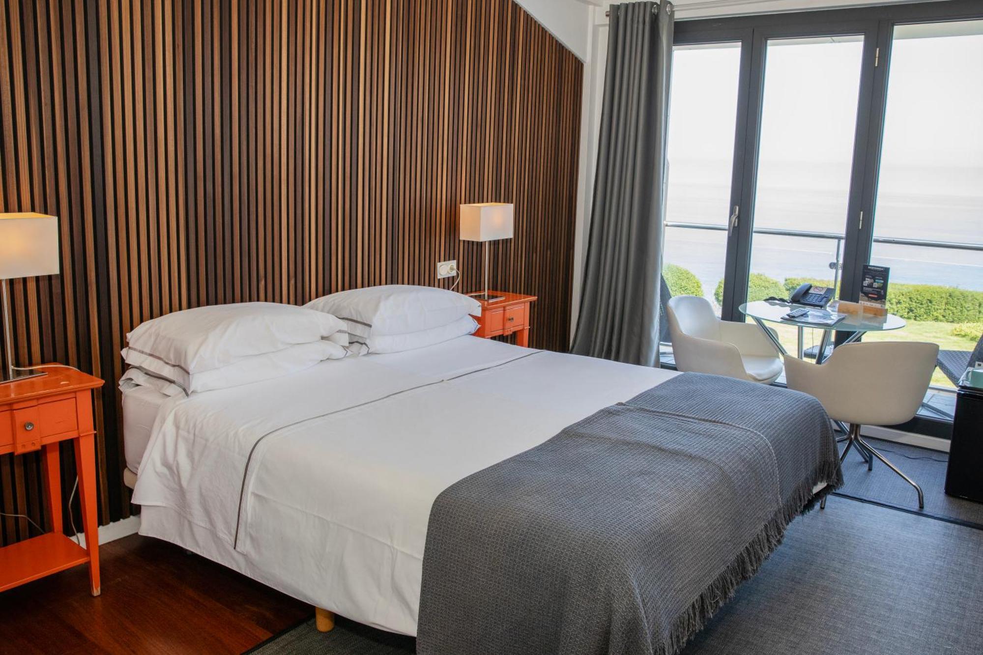 Hotel Arbe Мутрику Екстериор снимка