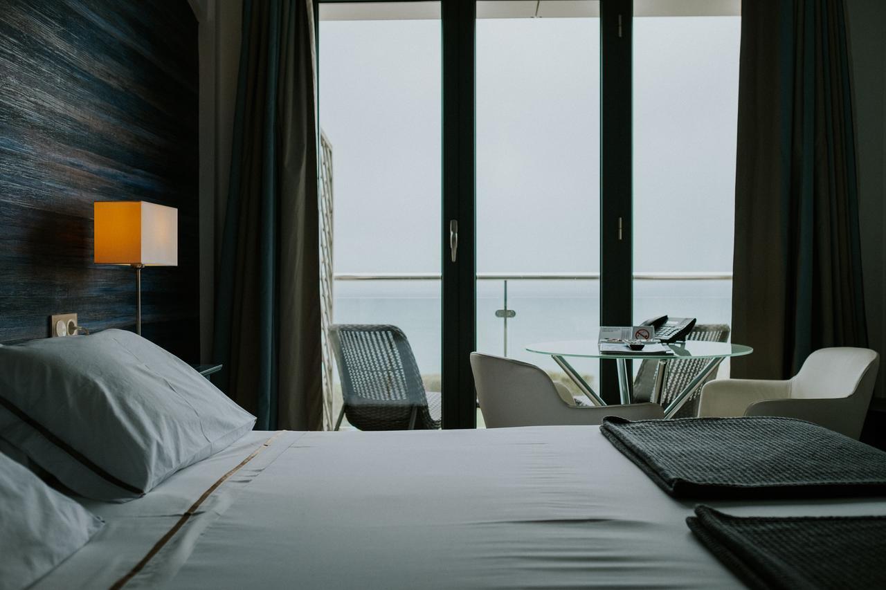 Hotel Arbe Мутрику Екстериор снимка